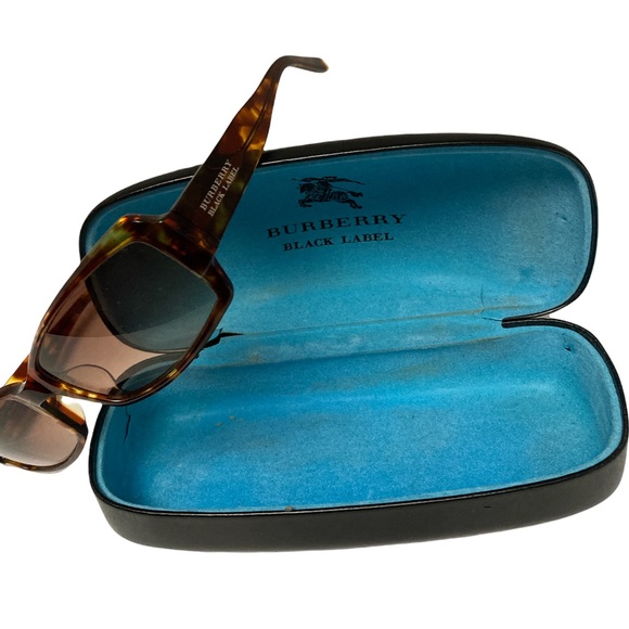 NWOT Burberry Blk Label Sunglasses - Picture 3 of 4